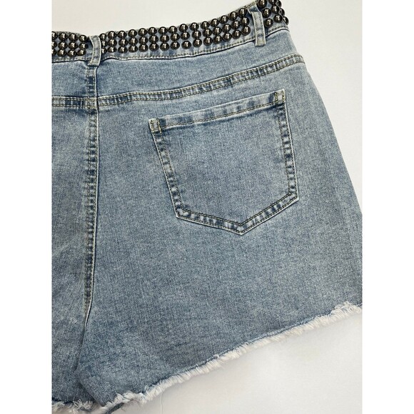 NWT Women’s Steve Madden Distressed Studs Cutoff Denim Jean Shorts Size L #337 - Picture 7 of 12